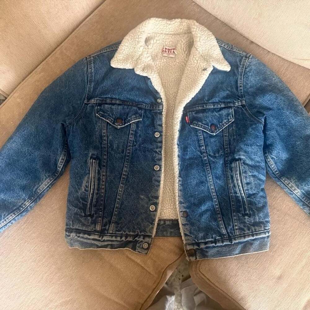 Levi's 70608-0216 Sherpa Lined Denim Trucker Jacket